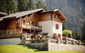 Berghaus Alpenrösli